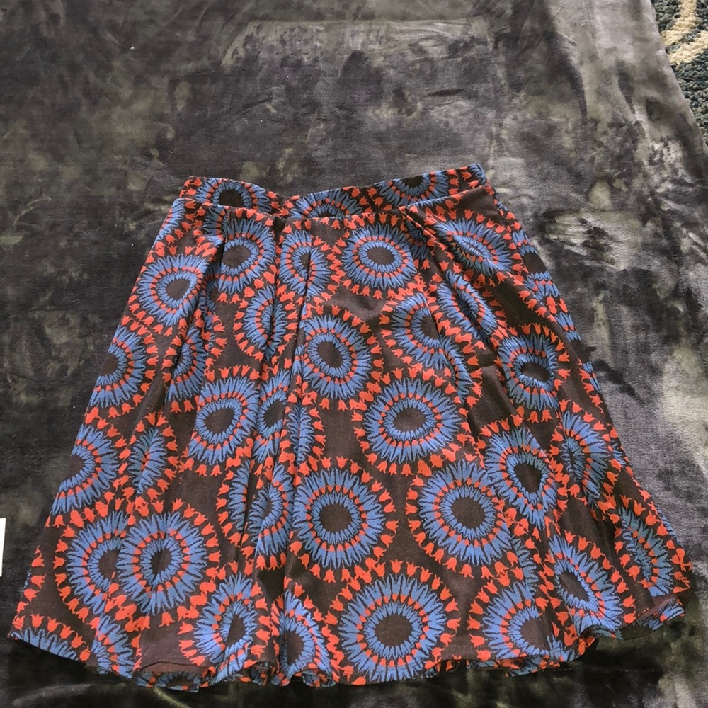 Size Large Lularoe Madison